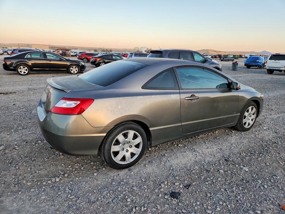 Продаж на аукціоні авто 2007 Honda Civic, vin: 2HGFG11657H584935, номер лоту: 68990376