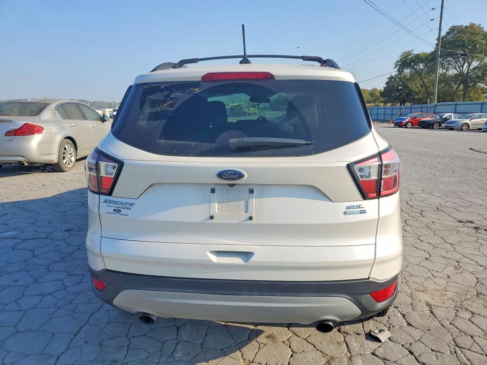 69167846 :رقم المزاد ، 1FMCU9HD3JUB20278 vin ، 2018 Ford Escape مزاد بيع