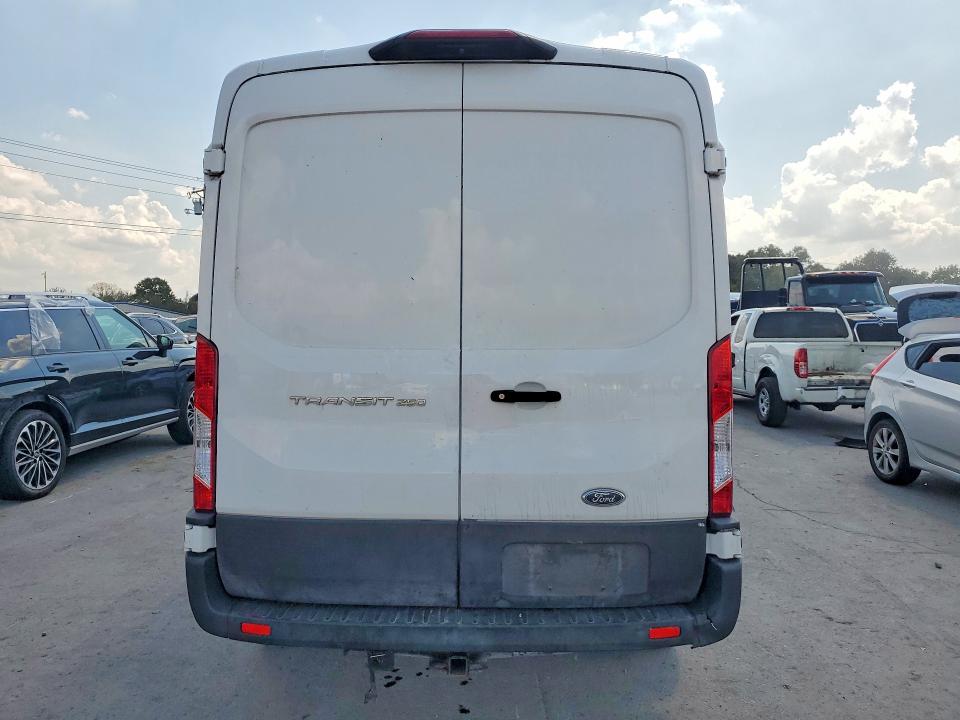 69555366 :رقم المزاد ، 1FTBR1C8XMKA19185 vin ، 2021 Ford Transit مزاد بيع