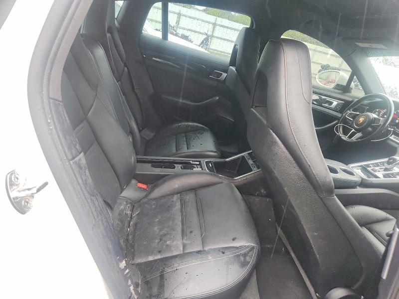 Продаж на аукціоні авто 2018 Porsche Panamera, vin: WP0AA2A79JL100512, номер лоту: 67307376