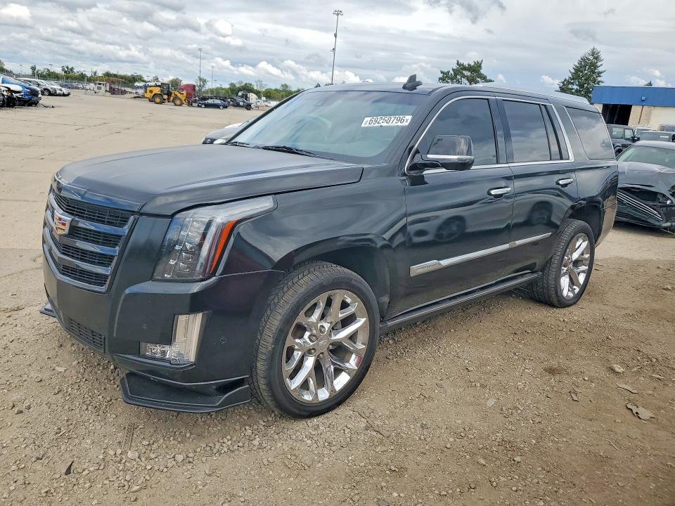 2018 Cadillac Escalade მანქანა იყიდება აუქციონზე, vin: 1GYS4DKJ8JR158815, აუქციონის ნომერი: 69250796