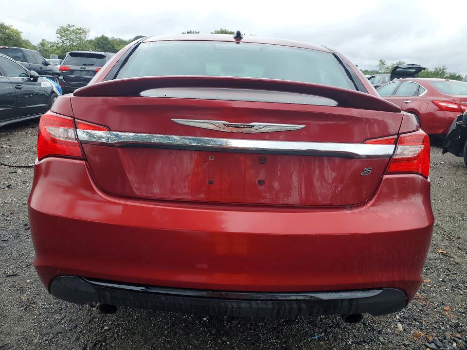 70175816 :رقم المزاد ، 1C3CCBHG0CN116912 vin ، 2012 Chrysler 200 مزاد بيع
