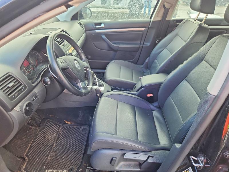 2008 Volkswagen Jetta მანქანა იყიდება აუქციონზე, vin: 3VWRM71KX8M107289, აუქციონის ნომერი: 68984406