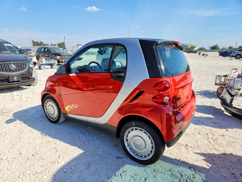 2008 Smart Fortwo მანქანა იყიდება აუქციონზე, vin: WMEEJ31X08K177939, აუქციონის ნომერი: 70468956