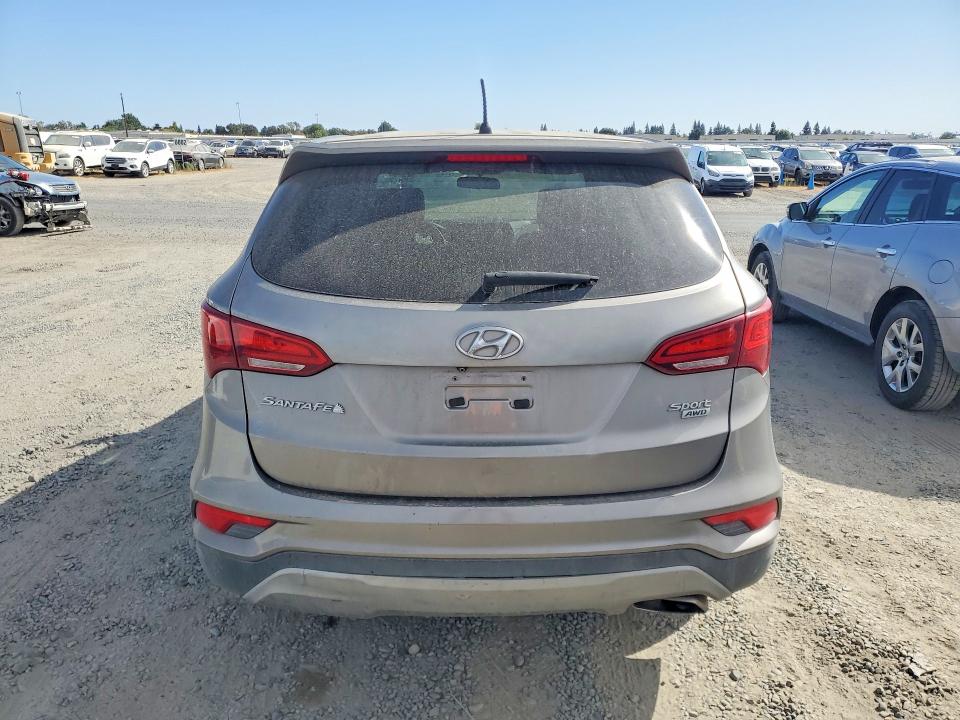 Продажа на аукционе авто 2018 Hyundai Santa Fe Sport, vin: 5NMZTDLB3JH059502, номер лота: 69133186