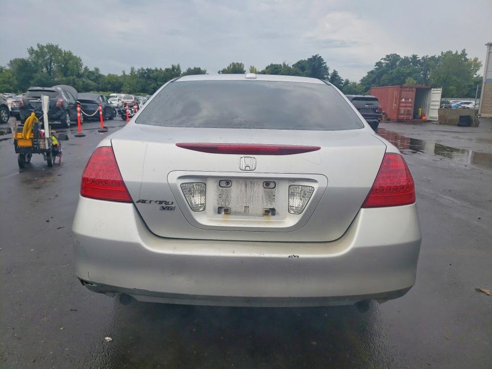 2007 Honda Accord მანქანა იყიდება აუქციონზე, vin: 1HGCM66567A085424, აუქციონის ნომერი: 67544116