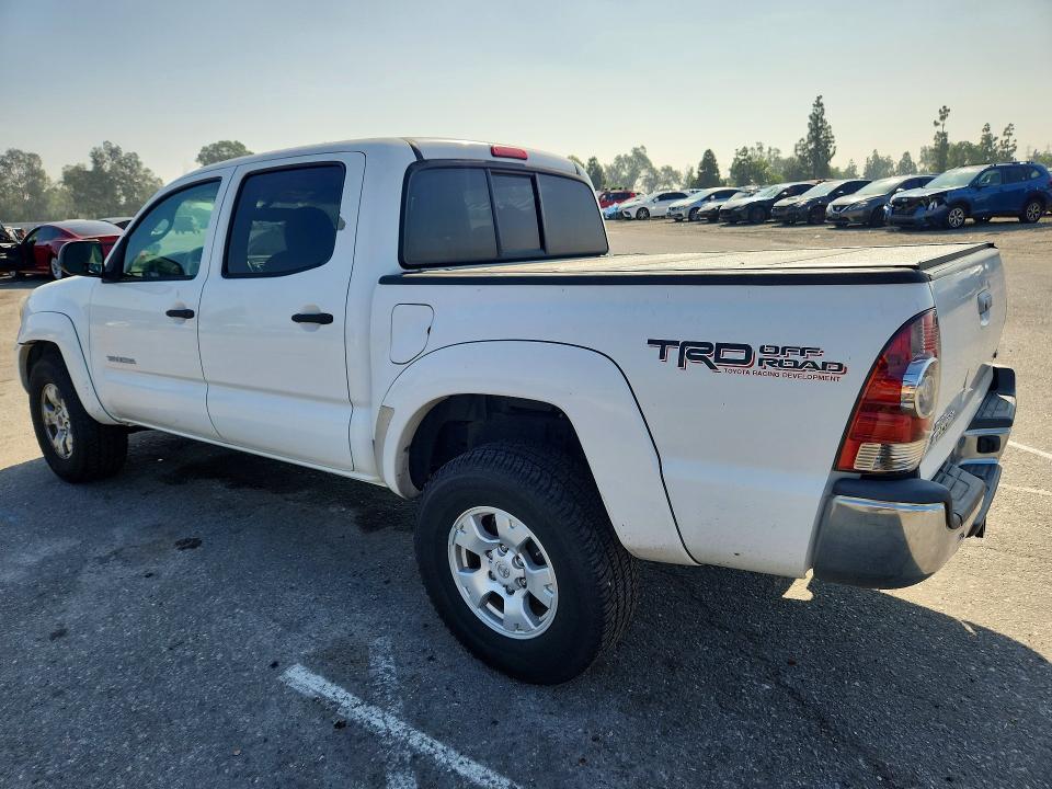 2013 Toyota Tacoma მანქანა იყიდება აუქციონზე, vin: 5TFLU4EN0DX073668, აუქციონის ნომერი: 70369126