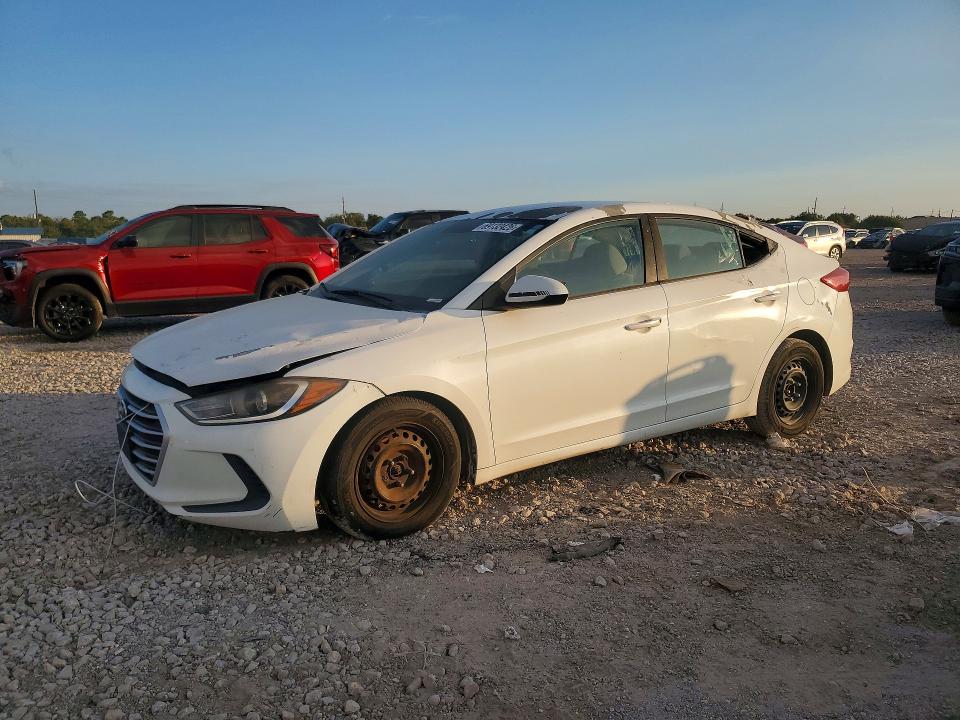 Продажа на аукционе авто 2017 Hyundai Elantra, vin: 5NPD74LFXHH178680, номер лота: 69132426
