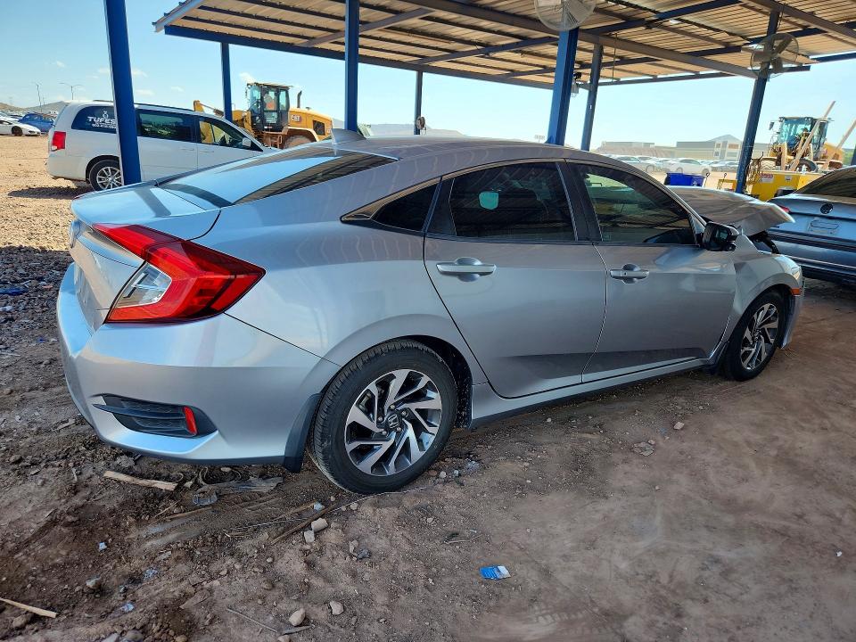 Aukcja sprzedaży 2017 Honda Civic, vin: 19XFC2F71HE033710, numer aukcji: 67217266