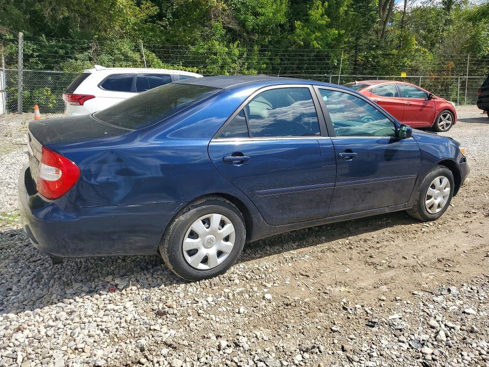 68659156 :رقم المزاد ، 4T1BE32K04U283391 vin ، 2004 Toyota Camry مزاد بيع