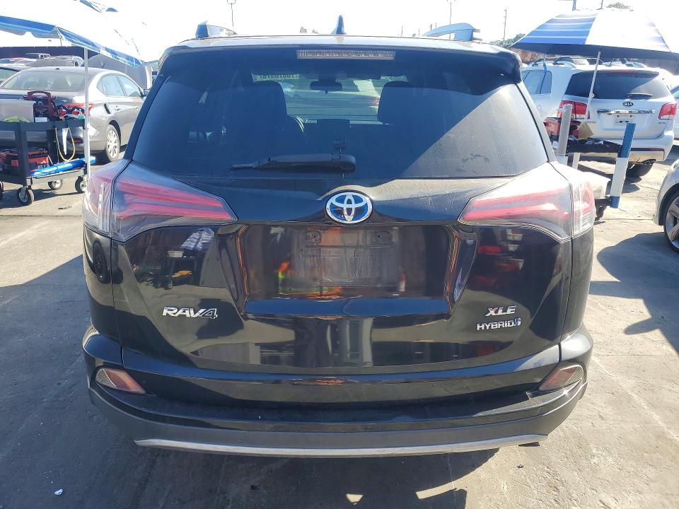 Продажа на аукционе авто 2017 Toyota Rav4 Hybrid, vin: JTMRJREV3HD147687, номер лота: 70670376