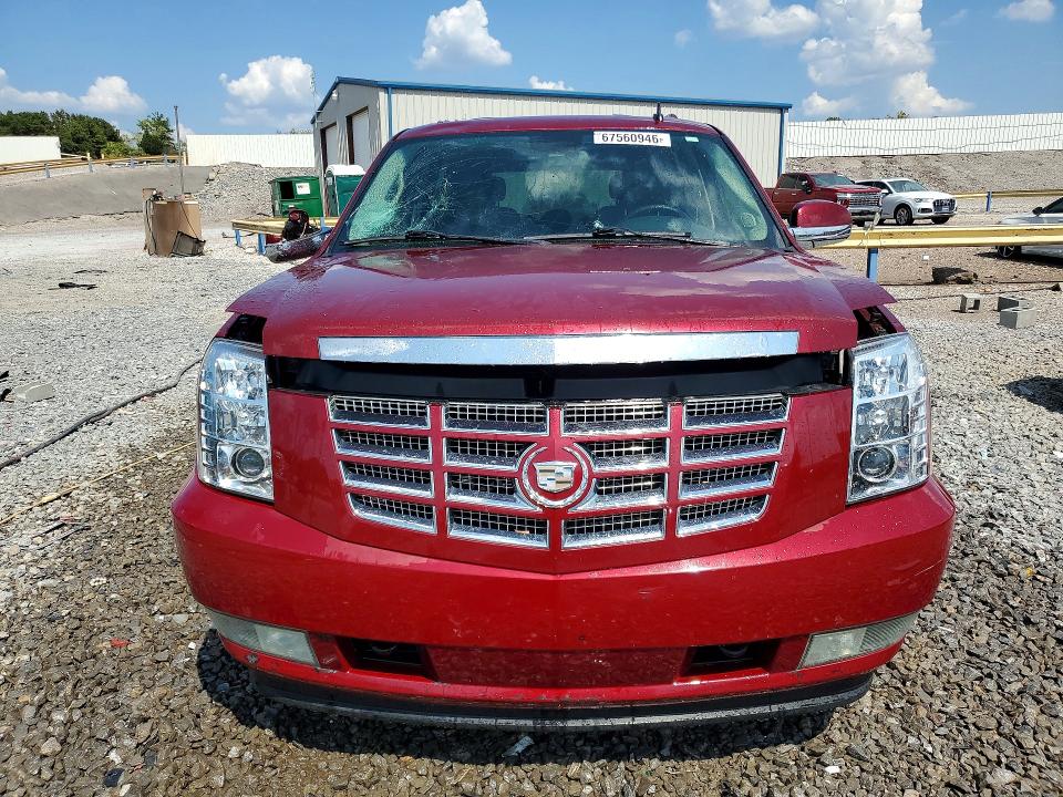 2010 Cadillac Escalade მანქანა იყიდება აუქციონზე, vin: 1GYUKBEF1AR164739, აუქციონის ნომერი: 67560946