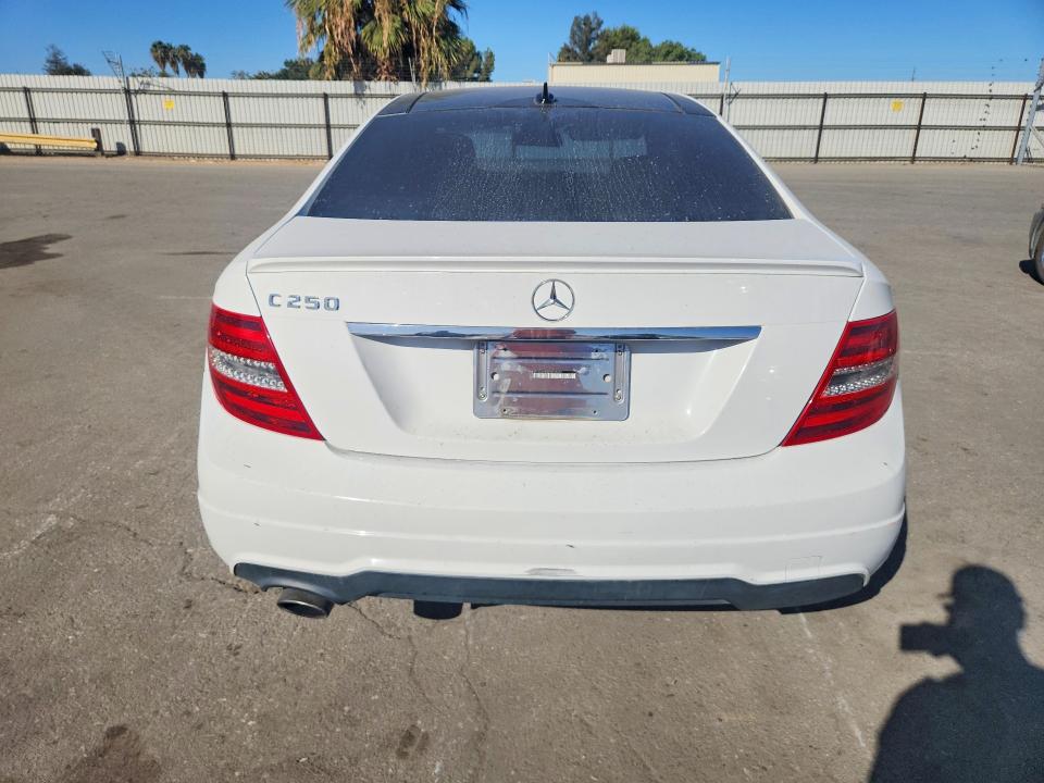 Продаж на аукціоні авто 2013 Mercedes-benz C, vin: WDDGJ4HB0DG085076, номер лоту: 70679546