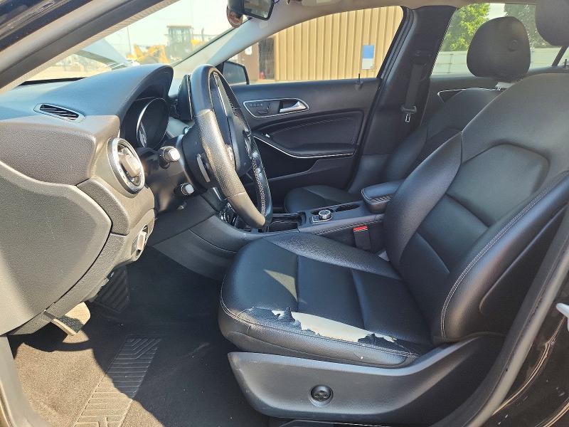 67671416 :رقم المزاد ، WDCTG4EBXFJ171751 vin ، 2015 Mercedes-benz Gla مزاد بيع