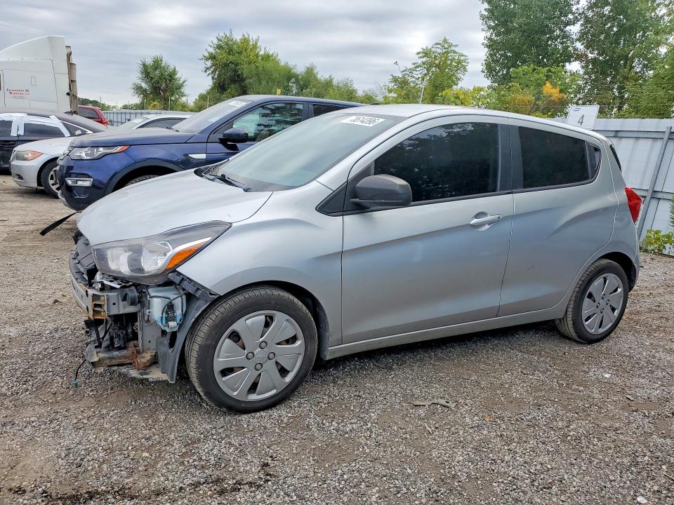 70614396 :رقم المزاد ، KL8CA6SA2HC838388 vin ، 2017 Chevrolet Spark مزاد بيع