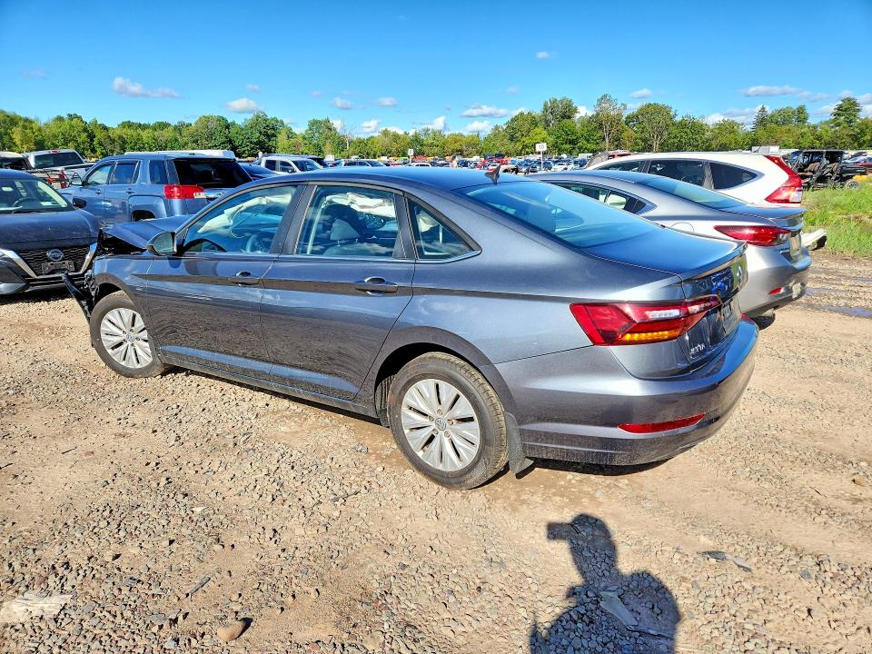 68241716 :رقم المزاد ، 3VWC57BU2KM077313 vin ، 2019 Volkswagen Jetta مزاد بيع