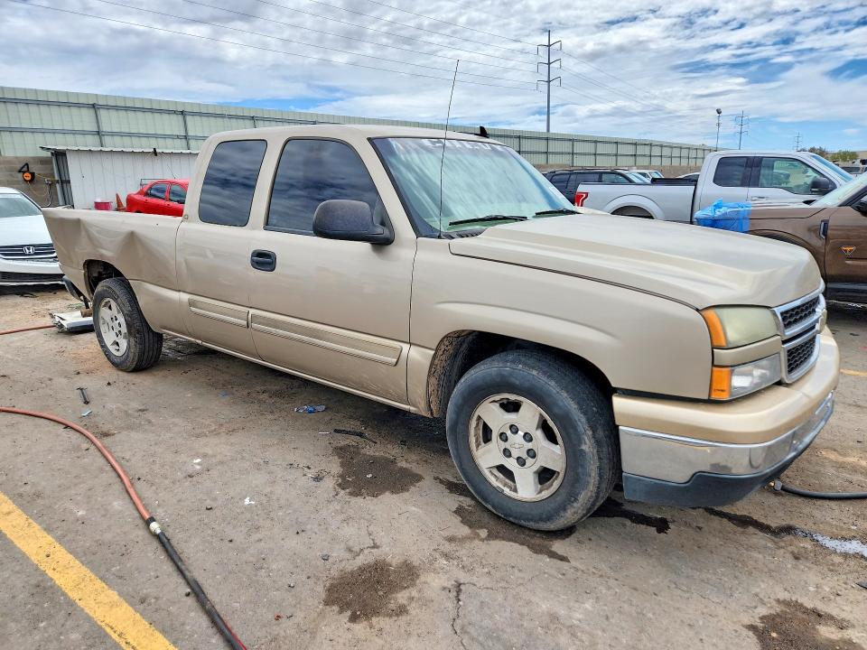 67911856 :رقم المزاد ، 2GCEC19Z261267979 vin ، 2006 Chevrolet Silverado مزاد بيع