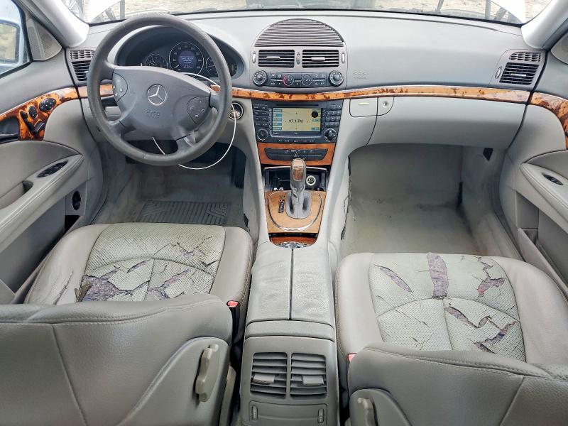 2004 Mercedes-benz E მანქანა იყიდება აუქციონზე, vin: WDBUF65J04A408095, აუქციონის ნომერი: 67182046
