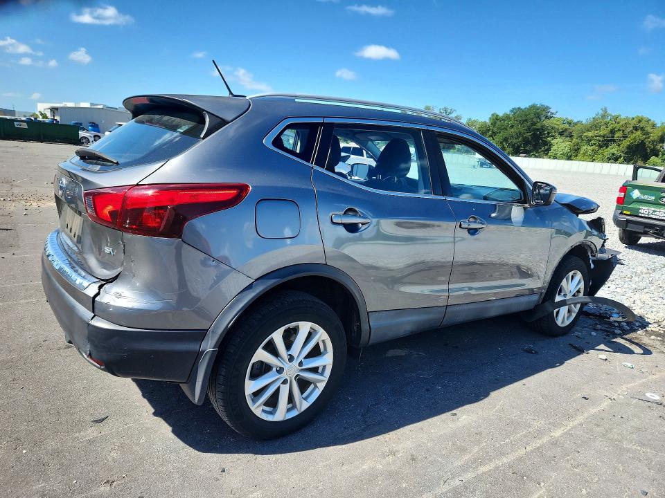 Продажа на аукционе авто 2018 Nissan Rogue Sport, vin: JN1BJ1CP7JW161595, номер лота: 69193946