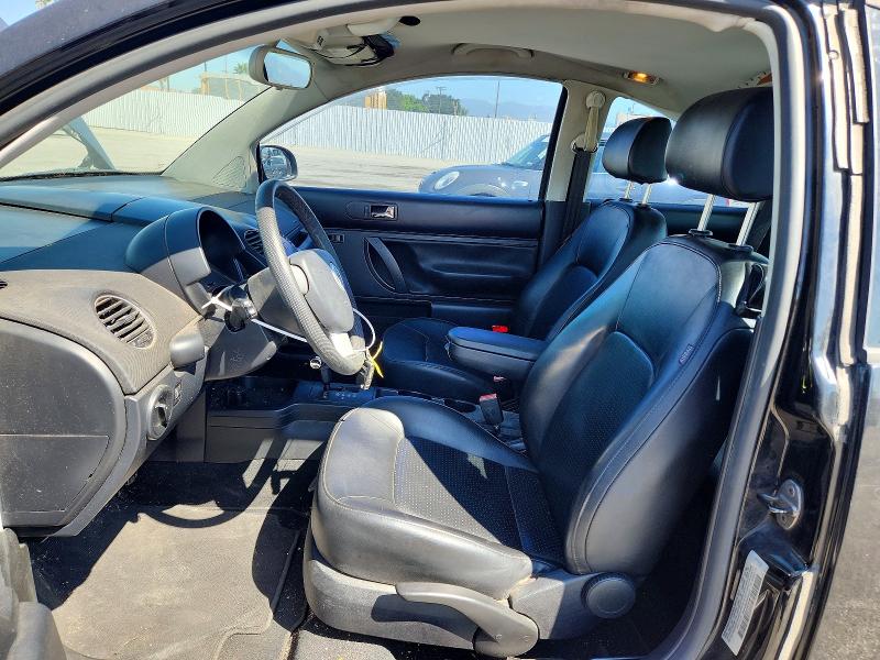 67314896 :رقم المزاد ، 3VWPG3AG6AM009059 vin ، 2010 Volkswagen New Beetle مزاد بيع