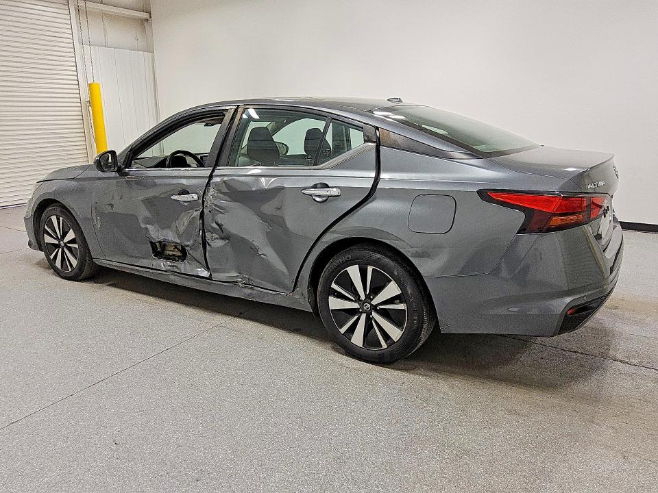 Продажа на аукционе авто 2022 Nissan Altima, vin: 1N4BL4DV2NN352994, номер лота: 67109546