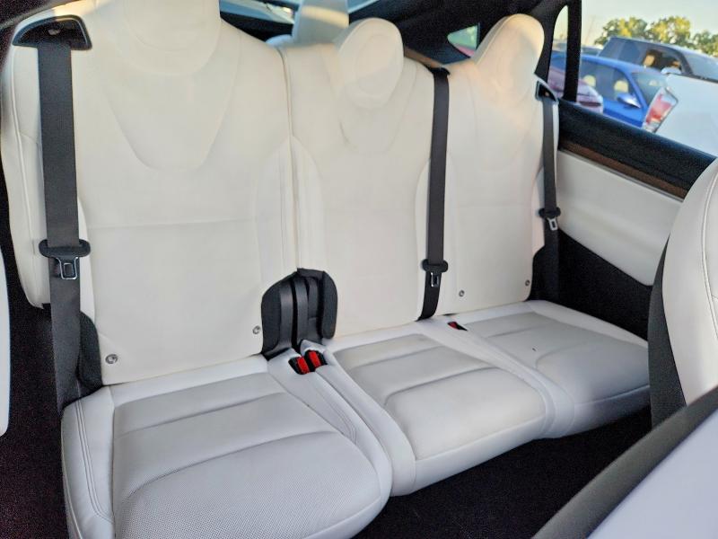 68690476 :رقم المزاد ، 7SAXCAE56NF362491 vin ، 2022 Tesla Model X مزاد بيع
