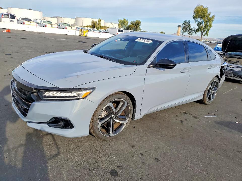 2022 Honda Accord მანქანა იყიდება აუქციონზე, vin: 1HGCV1F39NA083050, აუქციონის ნომერი: 68199306
