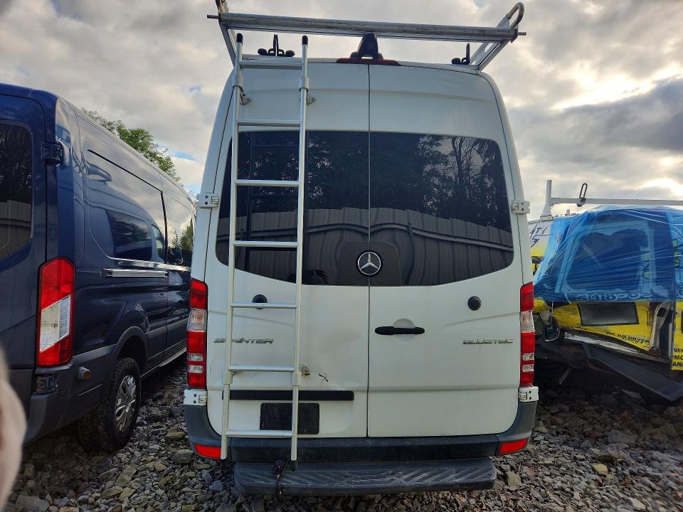 Aukcja sprzedaży 2016 Mercedes-benz Sprinter, vin: 8BTPE8DD7GE127135, numer aukcji: 69819646