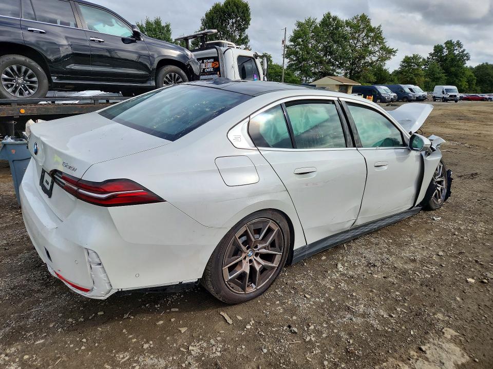2026 Bmw 530 მანქანა იყიდება აუქციონზე, vin: WBA53FJ09TCV85594, აუქციონის ნომერი: 69694066