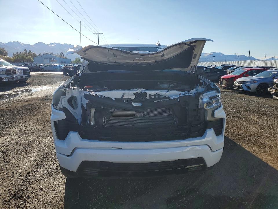 Продажа на аукционе авто 2024 Chevrolet Silverado, vin: 1GCUDEED4RZ111755, номер лота: 67362396