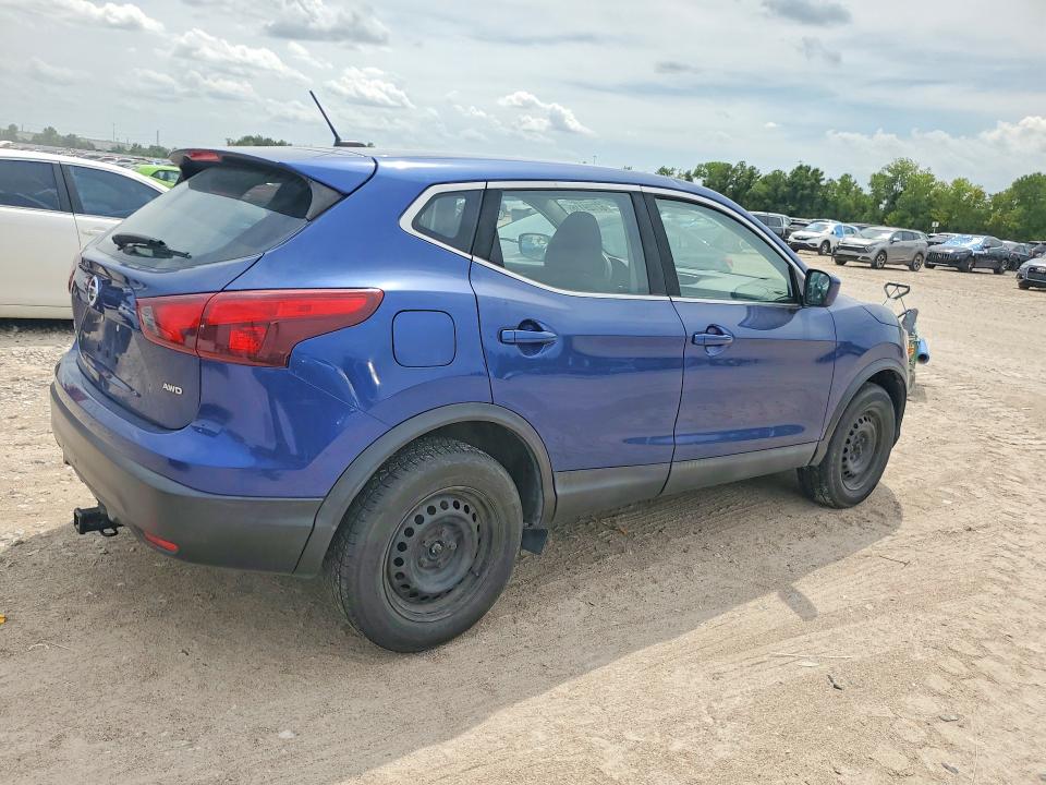 67729116 :رقم المزاد ، JN1BJ1CR2JW263646 vin ، 2018 Nissan Rogue Sport مزاد بيع