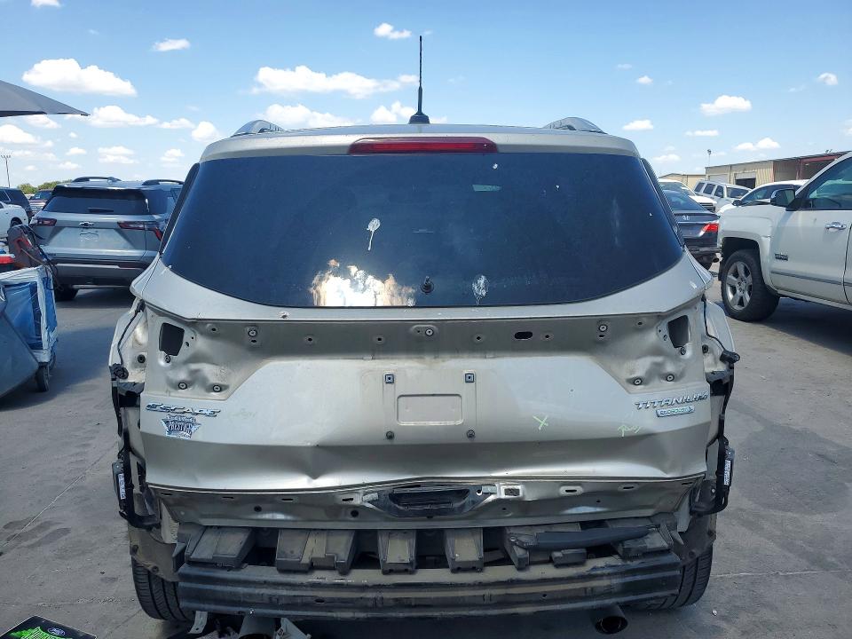 68216646 :رقم المزاد ، 1FMCU0J95HUC95014 vin ، 2017 Ford Escape مزاد بيع