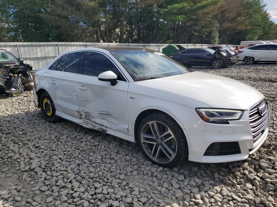 Продажа на аукционе авто 2019 Audi A3, vin: WAUJEGFF0KA076483, номер лота: 68216916