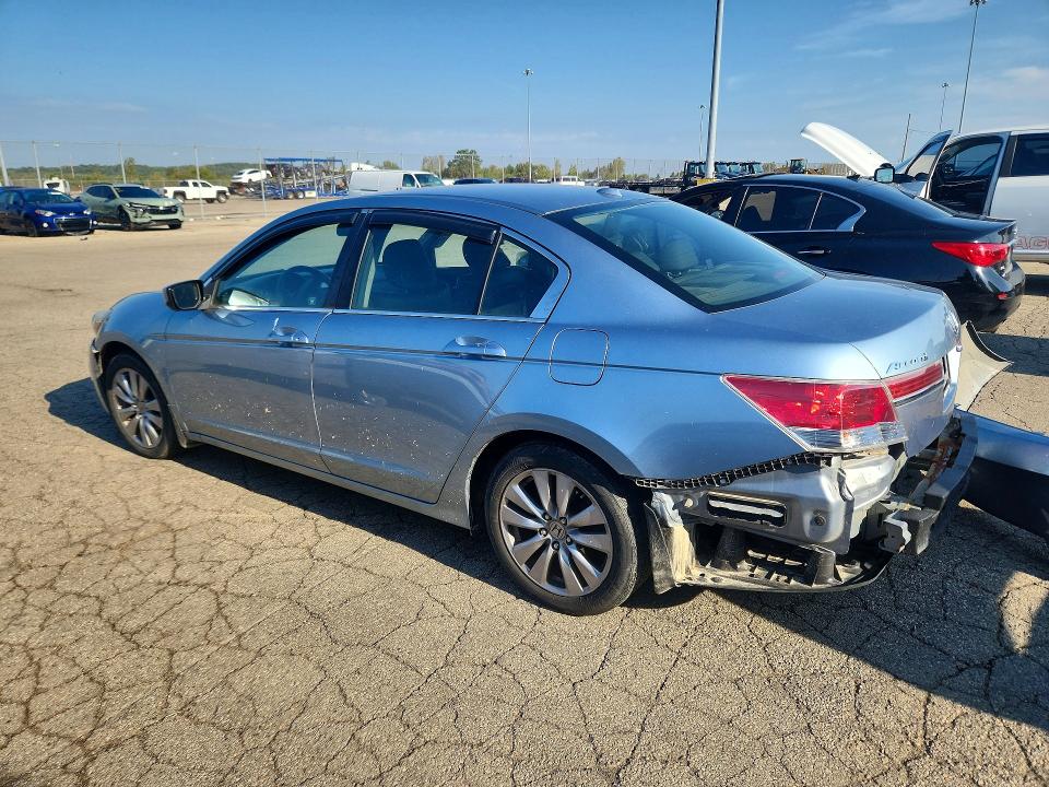 68410146 :رقم المزاد ، 1HGCP2F8XCA044122 vin ، 2012 Honda Accord مزاد بيع