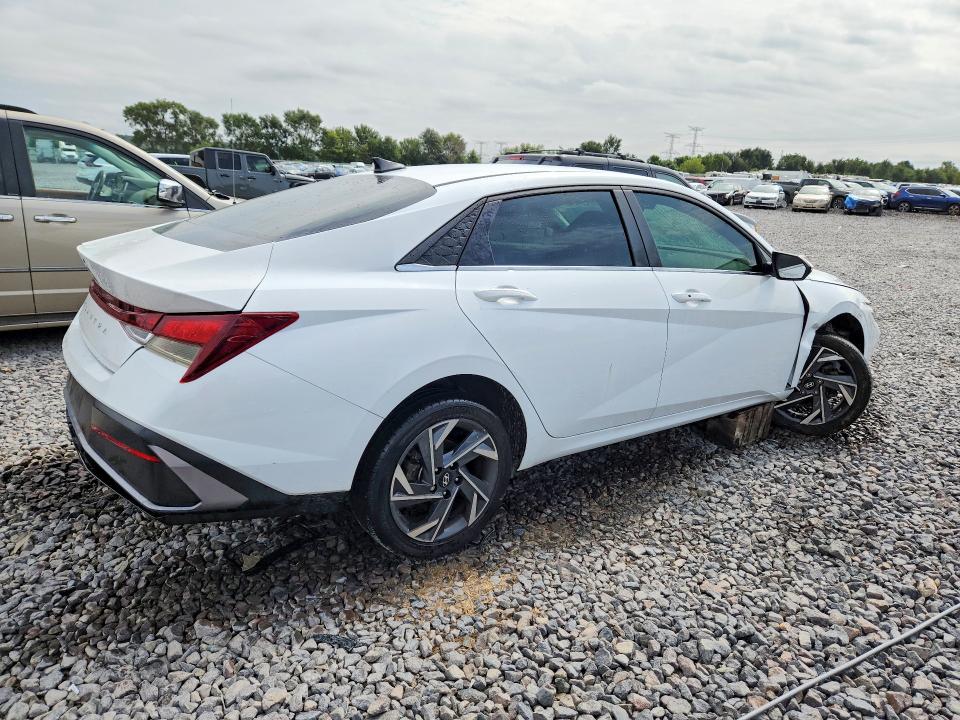 2024 Hyundai Elantra მანქანა იყიდება აუქციონზე, vin: KMHLS4DG7RU753905, აუქციონის ნომერი: 69204846