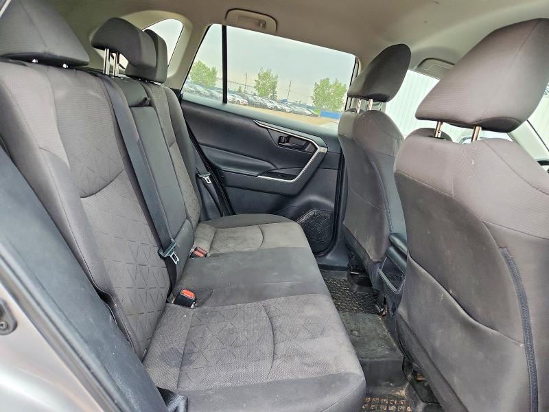 2019 Toyota Rav4 მანქანა იყიდება აუქციონზე, vin: 2T3B1RFV4KC039302, აუქციონის ნომერი: 67460636