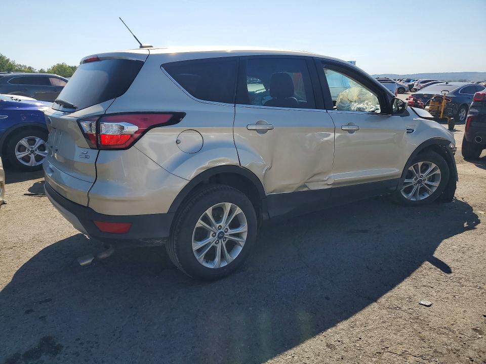 69127356 :رقم المزاد ، 1FMCU9GDXHUC70853 vin ، 2017 Ford Escape مزاد بيع