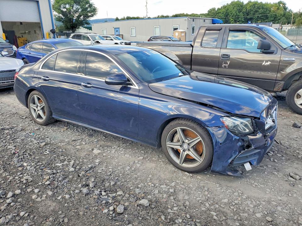 67094236 :رقم المزاد ، WDDZF4KBXHA044353 vin ، 2017 Mercedes-benz E مزاد بيع
