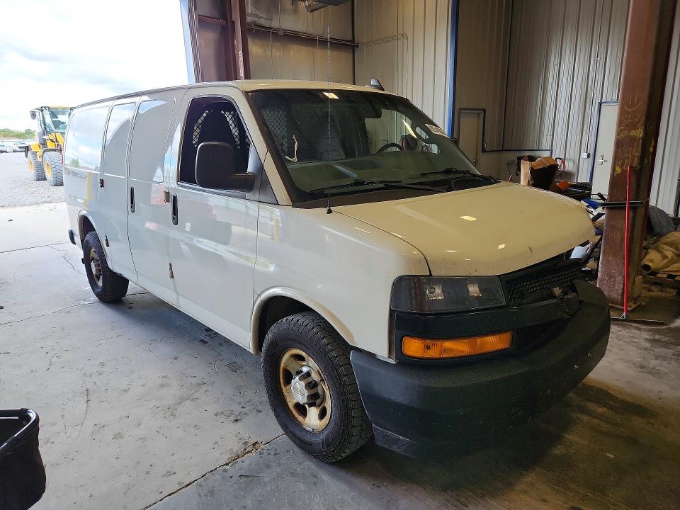 Aukcja sprzedaży 2020 Chevrolet Express G2500, vin: 1GCWGAFG8L1195246, numer aukcji: 69742836