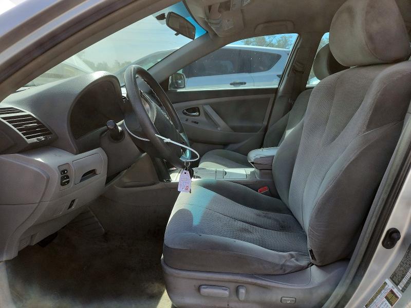 70071546 :رقم المزاد ، 4T1BF3EK3AU071864 vin ، 2010 Toyota Camry مزاد بيع