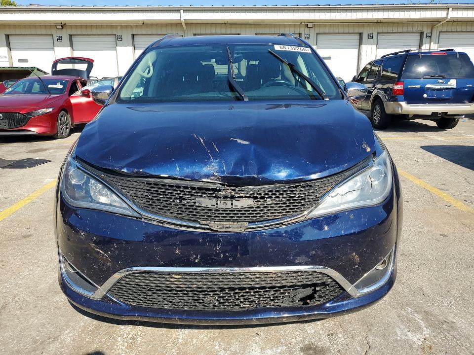 2018 Chrysler Pacifica მანქანა იყიდება აუქციონზე, vin: 2C4RC1GG0JR251647, აუქციონის ნომერი: 68132266