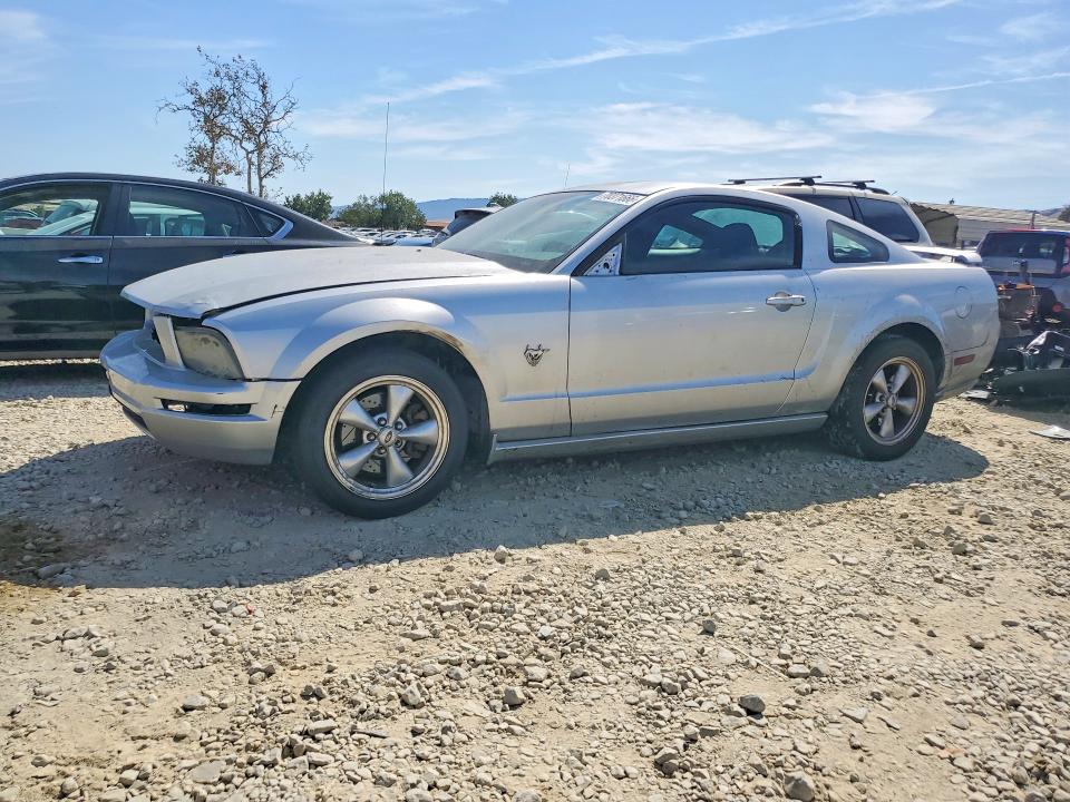 70371666 :رقم المزاد ، 1ZVHT82HX95103533 vin ، 2009 Ford Mustang مزاد بيع