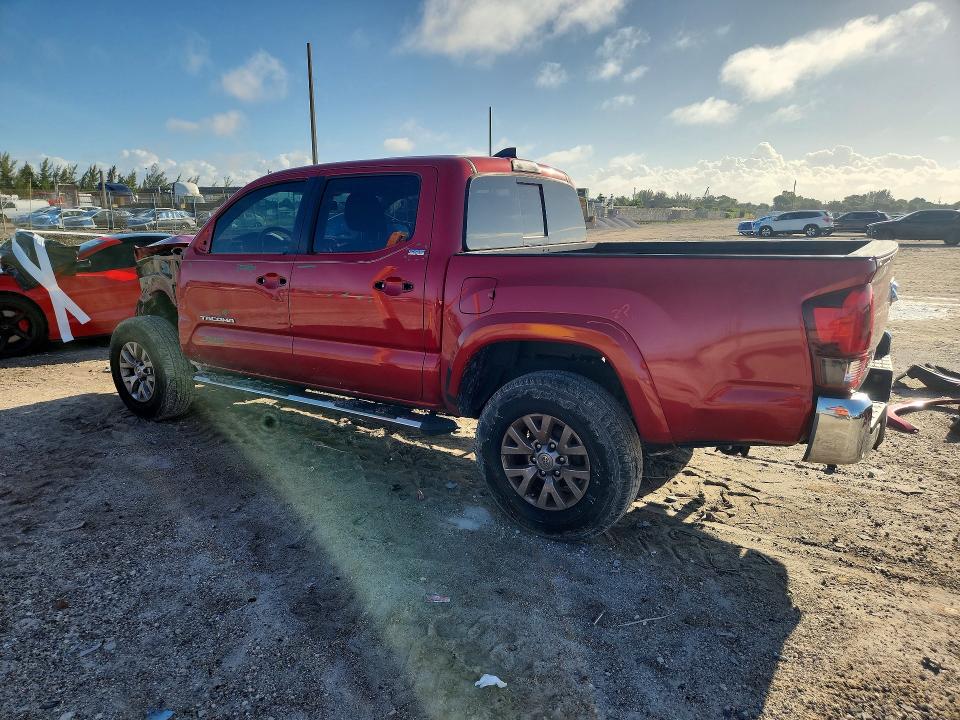 Продаж на аукціоні авто 2018 Toyota Tacoma, vin: 3TMAZ5CN1JM072810, номер лоту: 70276636