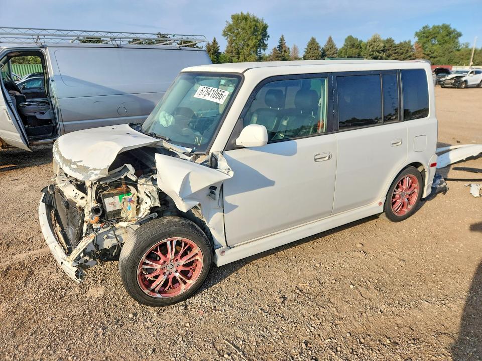 67541066 :رقم المزاد ، JTLKT324564099907 vin ، 2006 Scion Xb مزاد بيع