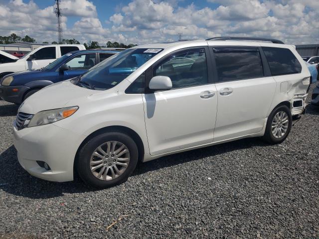 Auction sale of the 2016 Toyota Sienna, vin: 5TDYK3DC3GS724307, lot number: 68517066