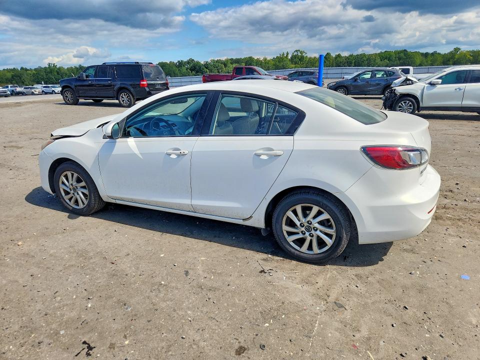 64124966 :رقم المزاد ، JM1BL1W72D1732253 vin ، 2013 Mazda 3 مزاد بيع