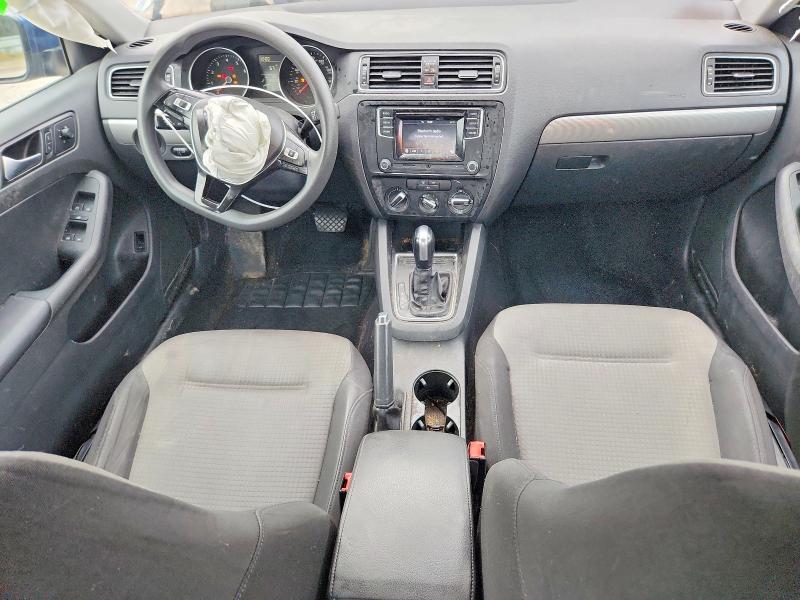 68044296 :رقم المزاد ، 3VW2B7AJ5HM412858 vin ، 2017 Volkswagen Jetta مزاد بيع