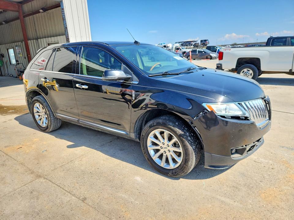 2014 Lincoln Mkx მანქანა იყიდება აუქციონზე, vin: 2LMDJ6JK0EBL20474, აუქციონის ნომერი: 70685096