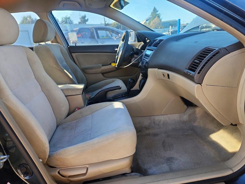 70337716 :رقم المزاد ، 1HGCM56374A008940 vin ، 2004 Honda Accord مزاد بيع