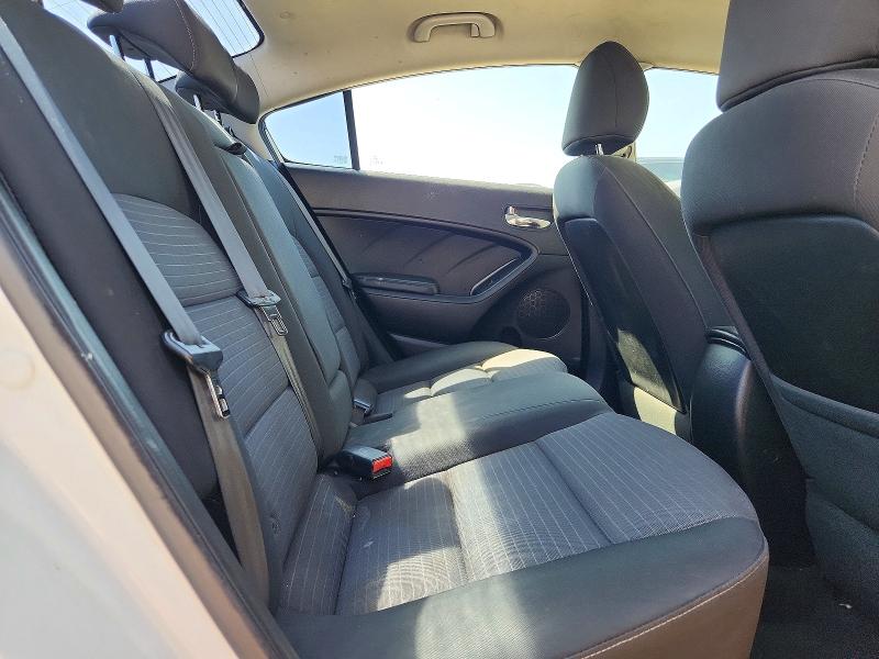 68326136 :رقم المزاد ، KNAFX4A62G5554117 vin ، 2016 Kia Forte مزاد بيع